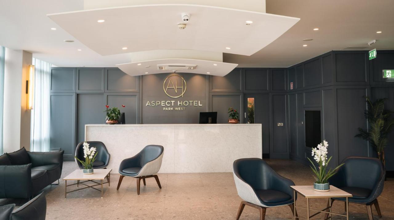 Aspect Hotel Park West Clondalkin Exterior foto